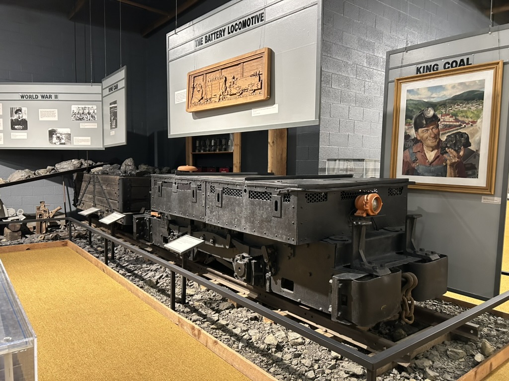 Display of a battery locomotive used to transport coal